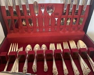 Rogers Bros Silverplate Flatware Collection
