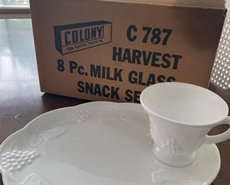 Colony Harvest 8 Piece Milk Glass Snack Set