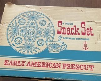 Anchor Hocking Early American Prescut 6 Piece Snack Set
