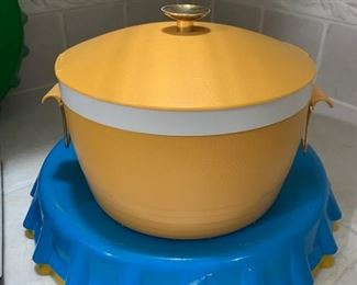 Sunfrost Thermo-Ware Portable Serveware