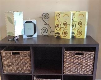 Entryway Decor Organizer