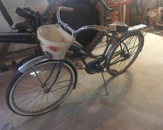 Vintage Huffy Bicycle w/ flower power basket