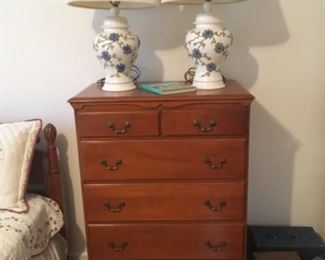 6-drawer maple Dresser (part 4 of 4 pieces) w/ pair of ceramic Lamps w/ blue flowers