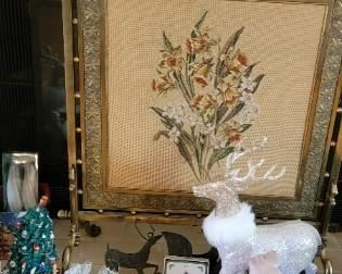 Large needlepoint display