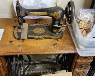 Antique Singer