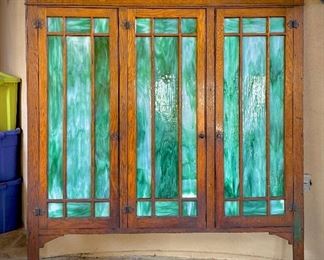 3-Panel Front for Cabinet, Oak, Mission, c 1900