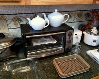 Small appliances and other kitchenware