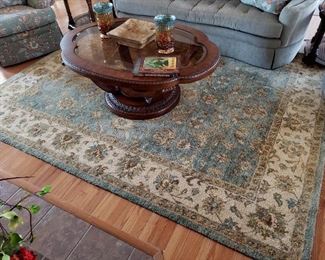 Lot 9 - Dalyn "Heirloom" Spa Blue Rug - 7' 9" x 9' 9"