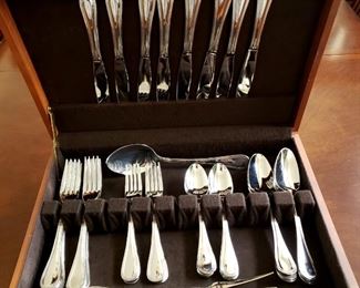 Lot 31 - Pottery Barn "Adele Beaded" Stainless Flatware - 42 pieces