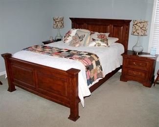 Lot 50 - Queen Bedroom Set - queen bed with nice Simmons Beautyrest mattress, 2 nightstands, and dresser with mirror