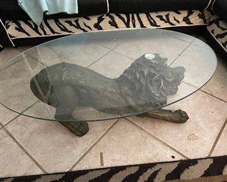 Lion coffee table