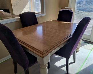 Wooden Dining Room Table w/ 1 Leaf and 4 Chairs