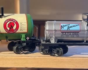 MOHAWK PetroleumTank &   Lionel O-Scale North American Tank Car 6-19601