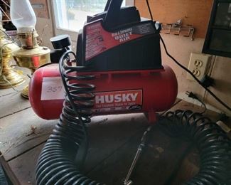 Husky air compressor