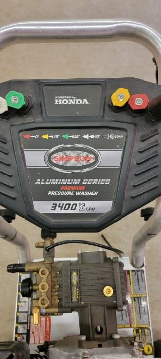 SIMPSON Cleaning ALH3228-S Aluminum Series 3400 PSI Gas Pressure Washer, 2.5 GPM, HONDA GX200 Engine. 