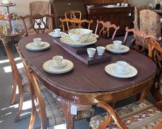 Walnut Table, 8 chairs, leaves 