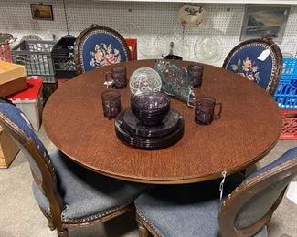 Table w 4 needlework chairs