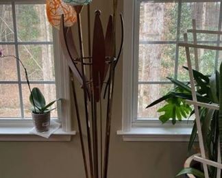 Fabulous Mid Century Modern Lucite Spaghetti Floor Lamp