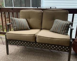 La Z Boy Parker Outdoor Loveseat with Two Pillows