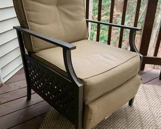 La Z Boy Parker Outdoor Recliner