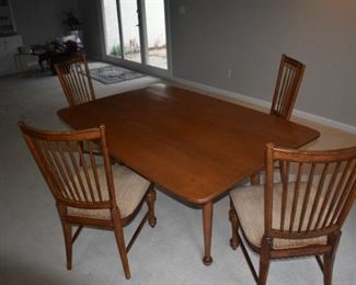 Ethan Allen double drop leaf dining table 