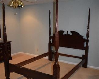 Kincaid queen bed - rice bed