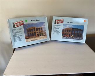 Walthers Cornerstone HO Scale Buildings: Backshop, Car Shop