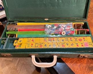 Vintage Bakelite Mah jonng