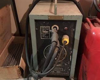 Panel spotter welder