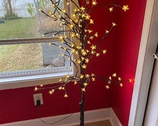 Lighted tree