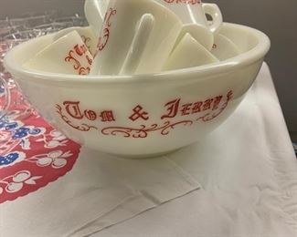 Tom and Jerry vintage punch set