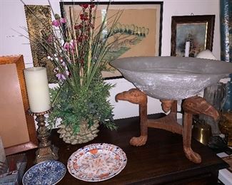 Several Old Home Decoration Items