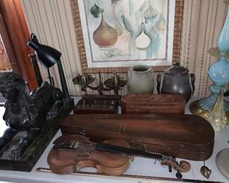 Violin with Wooden Case 