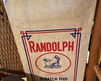 Randolph Scratch Feed Bag