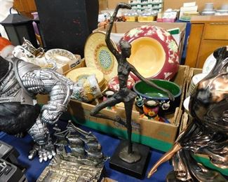 Ballerina dancer statue