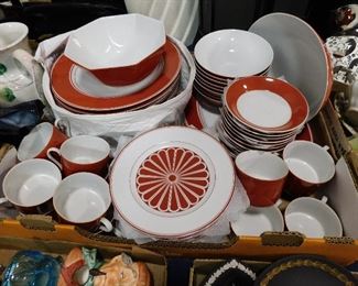 Fitz & Floyd dish set