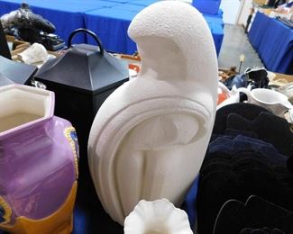 Haeger pottery statue with original box