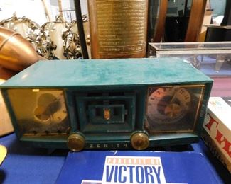 Vintage Zenith radio