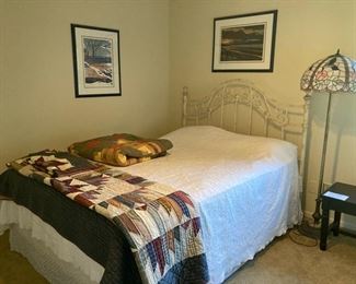 Double size iron bed