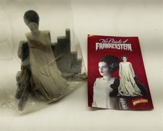 The Bride of Frankenstein Figurine 