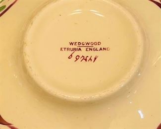 12_____ $395
Wedgwood English Luster service Amherst
8 dinner plates/ 7 dessert / 6 tea cups & saucers
5 boullions with 10 saucers