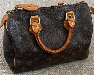 #36 - $695  Louis Vuitton Speedy model 25. Production code SP1000, bag was made in France in Oct 2000. 
