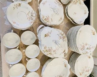 9_____ $995    LS&S Carlsbad - Porcelain china Austria  102 total pieces