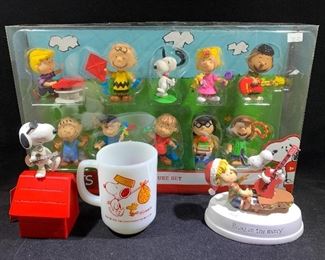 Vintage Peanuts collector’s figure set and more!