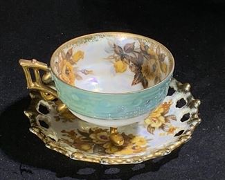 Gorgeous tea cups and saucers