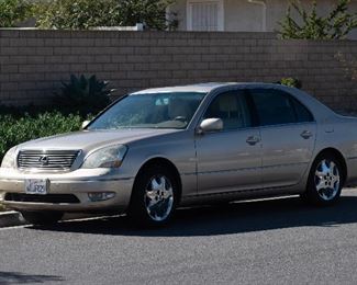 2002 Lexus LS 430  Rare Ultra - Luxury model ( used as Limousines in Japan) less than 122,000 miles. New timing belt and major tune-up at approx. 90k miles New air struts installed at approx 114,000