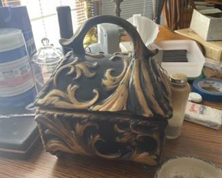 . . . a cute jewelry box