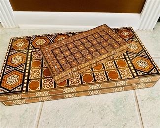 Inlaid box and backgammon set (lower)