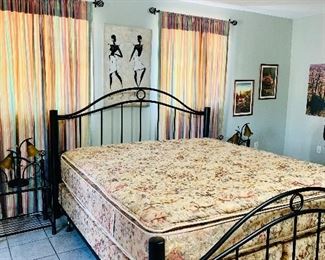 King size bed