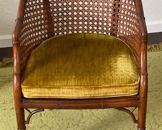 2pc Vintage Mid-century Hekman Cane Chairs PAIR Hollywood Regency 33x22x24in HxWxD